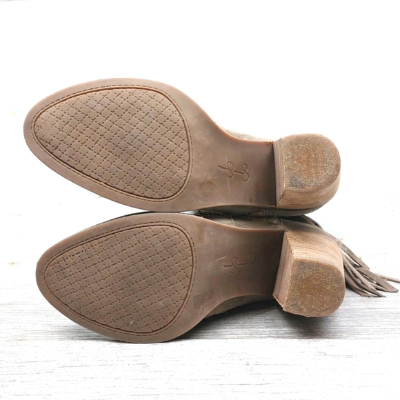 Jessica Simpson Women 9 Chassie Taupe Suede Fringe Heel Boots - Picture 10 of 10